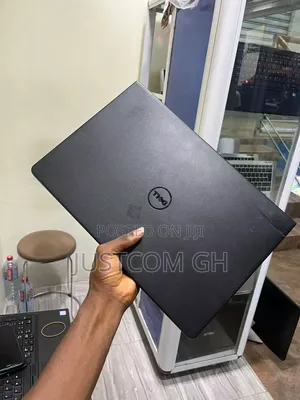 Laptop Dell Vostro 15 3559 8GB Intel Core i5 HDD 500GB