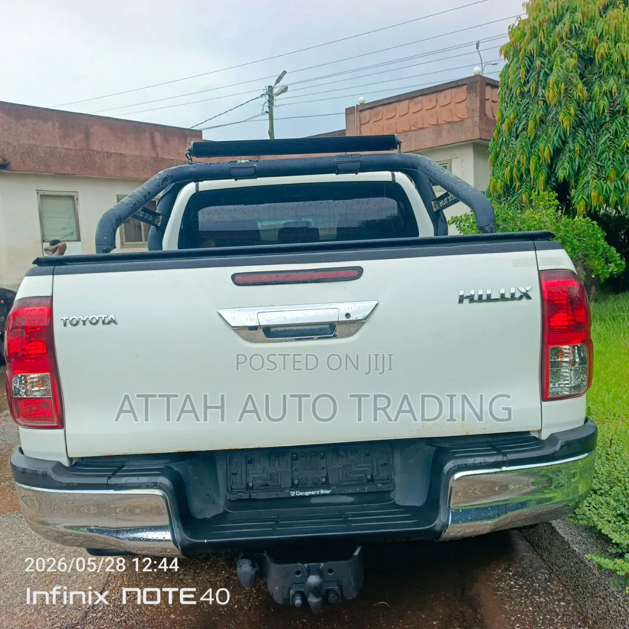 Toyota Hilux 2017 White