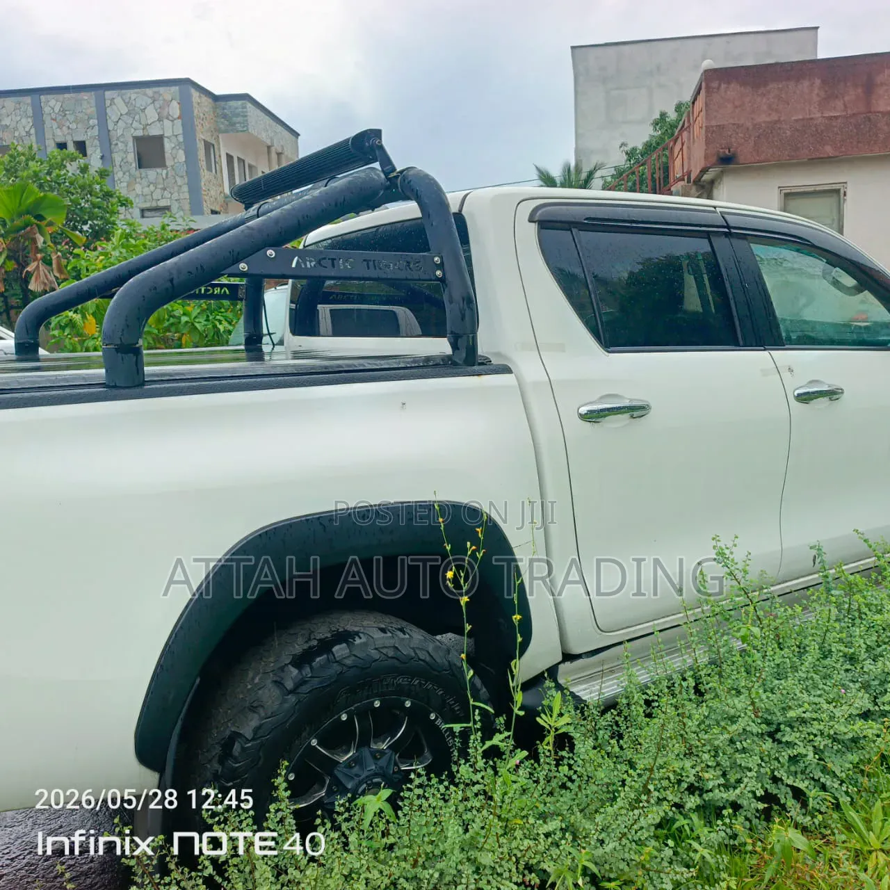 Toyota Hilux 2017 White