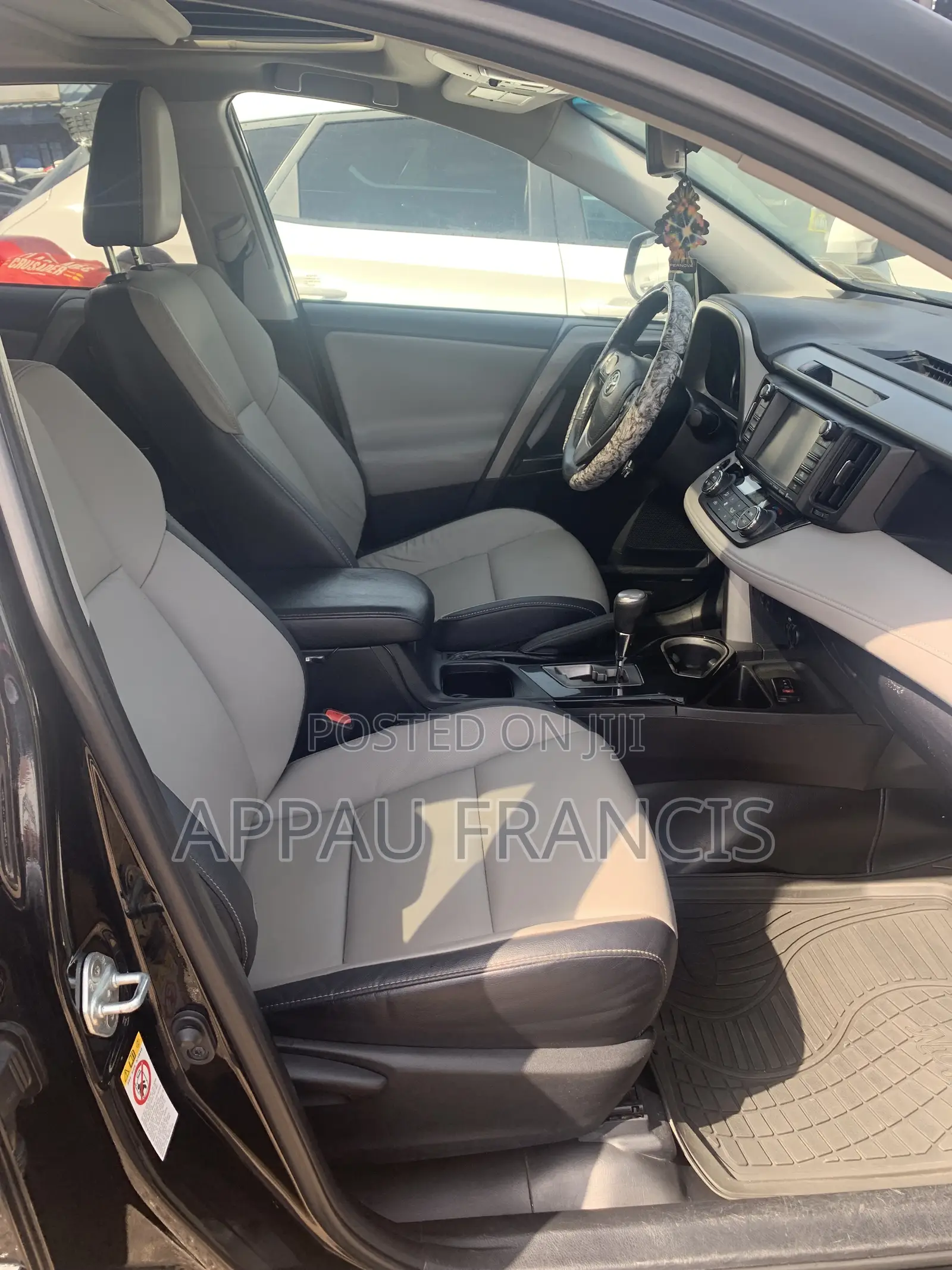 Toyota RAV4 Limited 4dr SUV (2.5L 4cyl 6A) 2018 Black