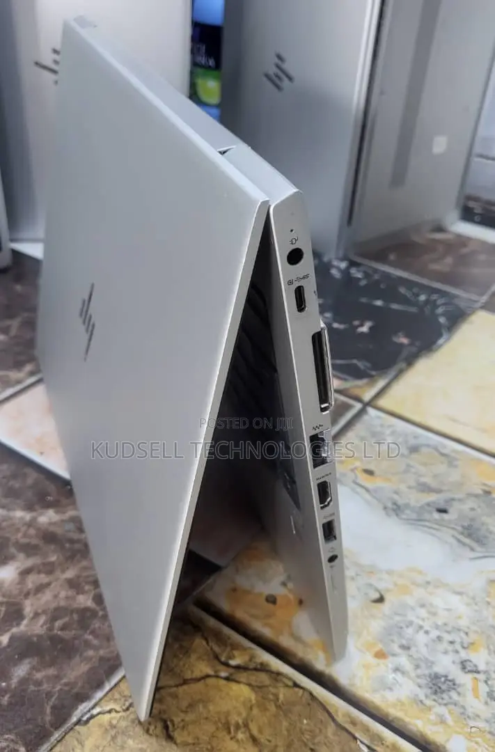 Laptop HP 8GB AMD Ryzen 5 SSD 256GB