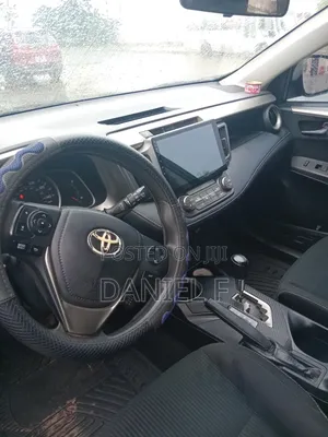 Toyota RAV4 XLE 4dr SUV (2.5L 4cyl 6A) 2015 Black