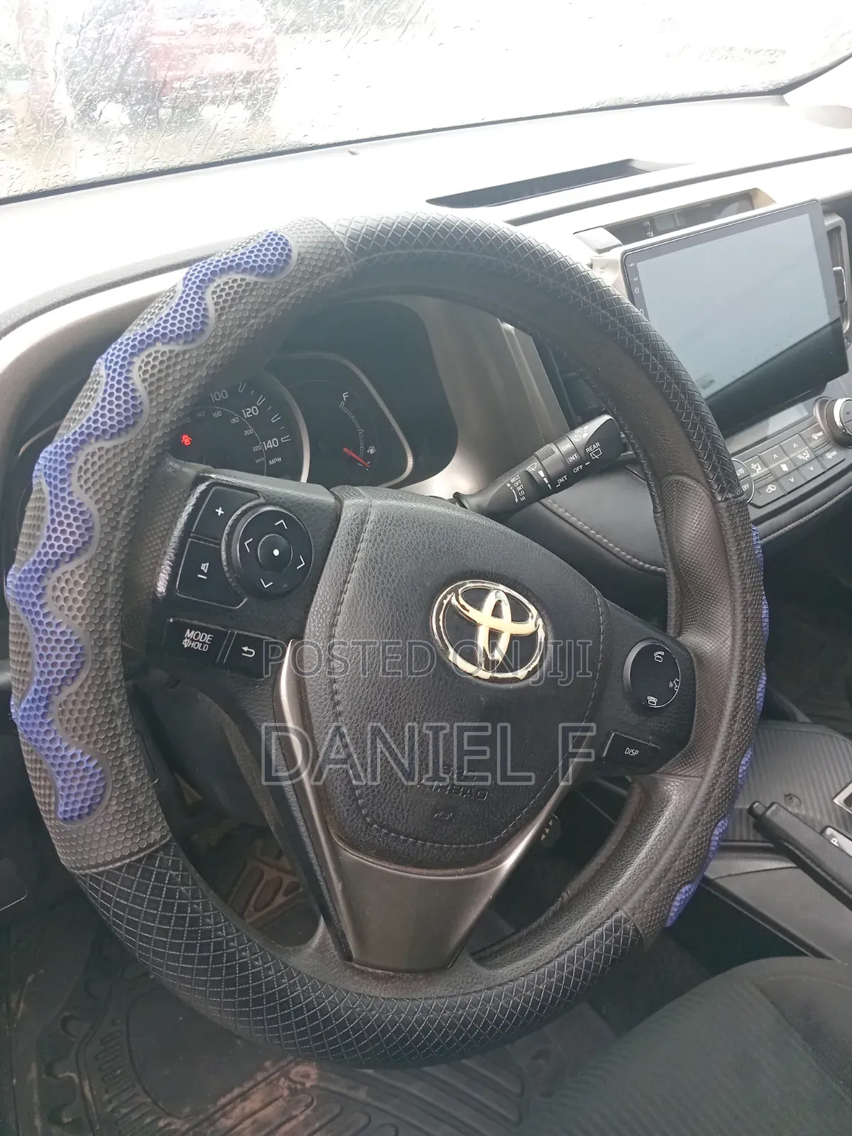 Toyota RAV4 XLE 4dr SUV (2.5L 4cyl 6A) 2015 Black