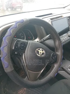 Toyota RAV4 XLE 4dr SUV (2.5L 4cyl 6A) 2015 Black