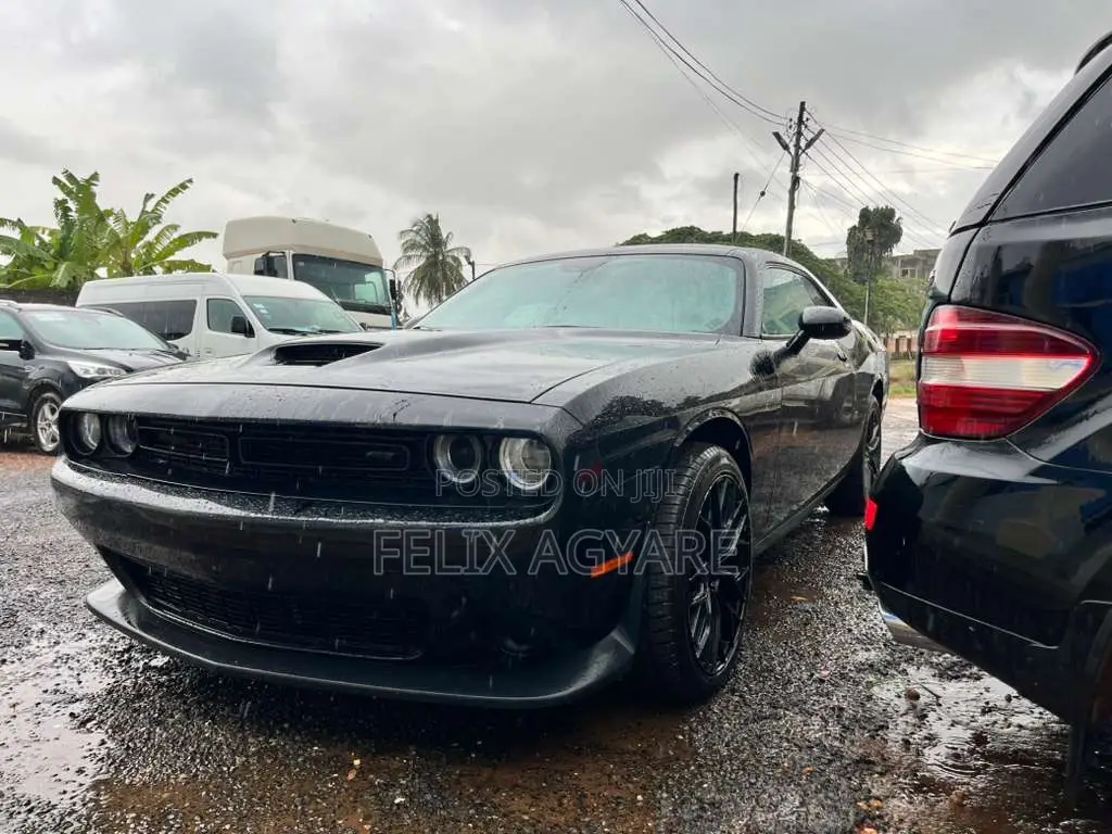 Dodge Challenger GT 2023 Black