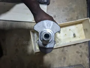 Sonata 2. 4 Crankshaft