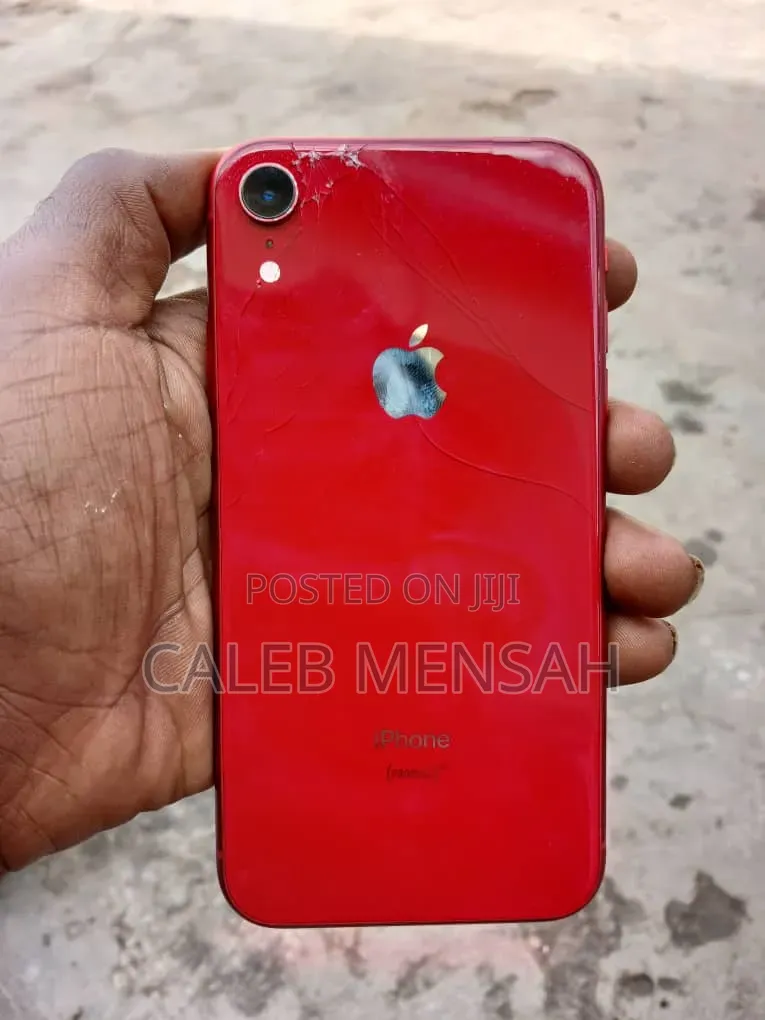 Apple iPhone XR 64 GB Red