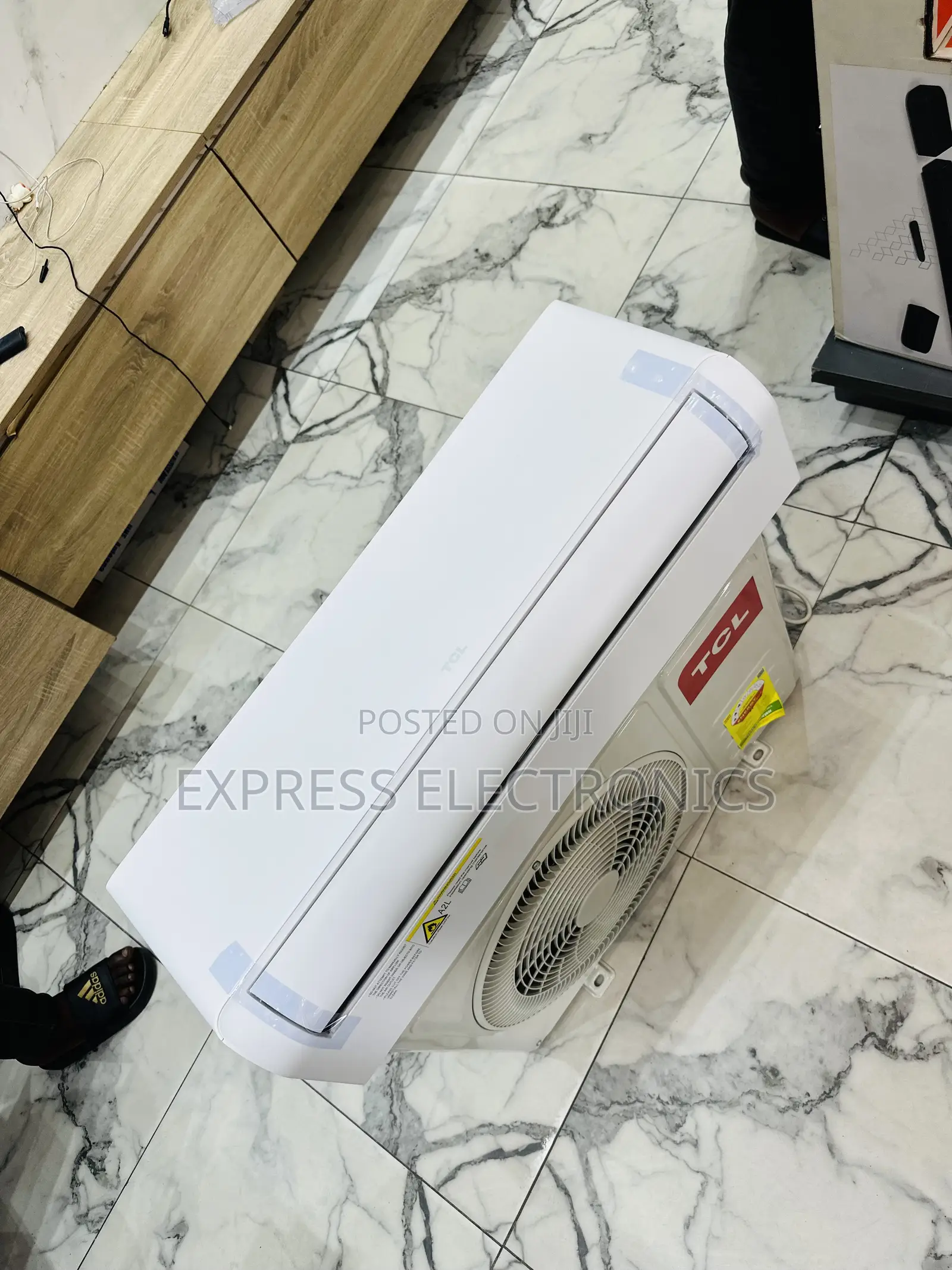 1.5hp Split R410 Gas Cooker Oven Grill TCL