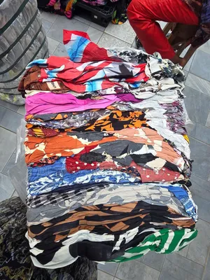 Flower Mix Bale, Plain Crep, Jeans and Lace Bale Etc