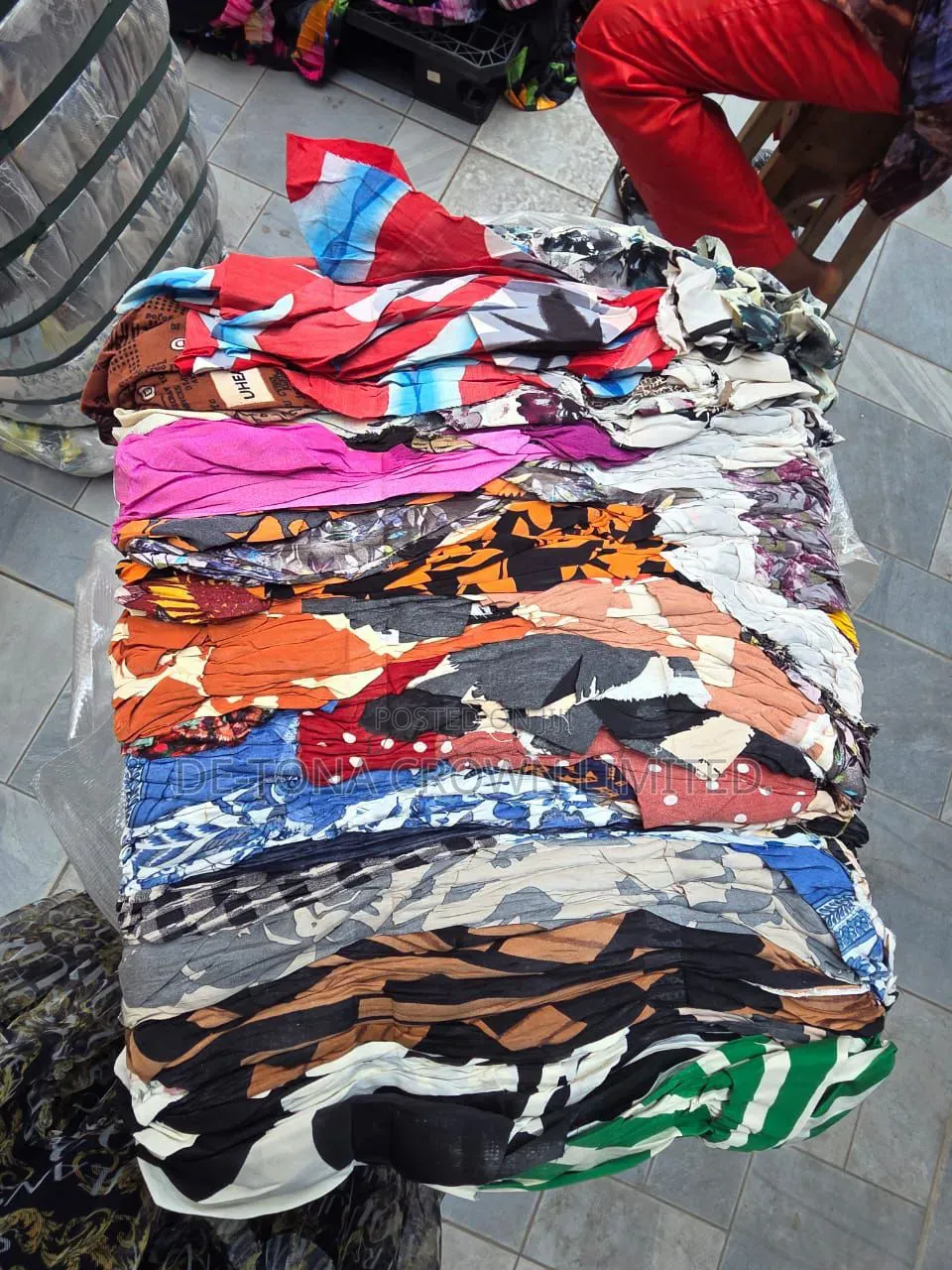 Flower Mix Bale, Plain Crep, Jeans and Lace Bale Etc