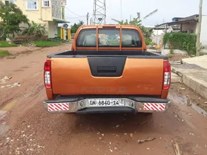 Nissan Navara 2009 Gold
