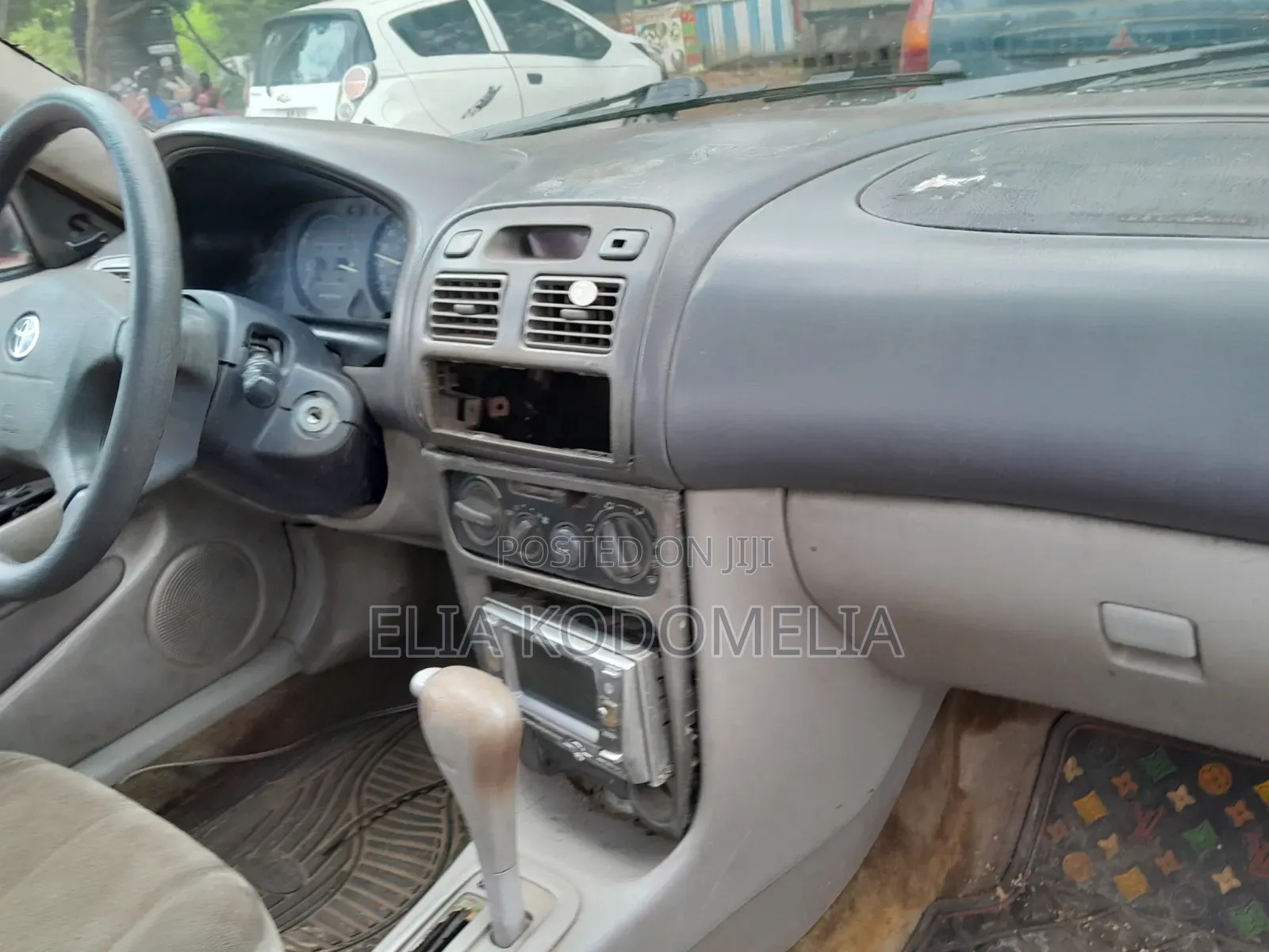 Toyota Corolla 1.6 Sol 2005 Red