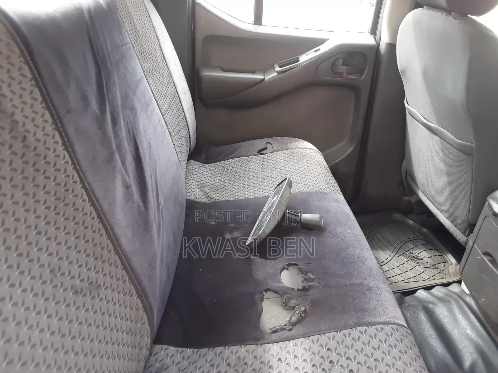 Nissan Navara 2009 Gold