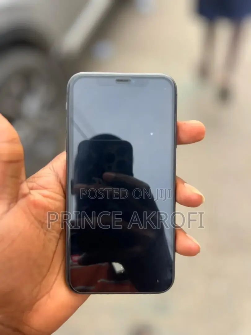 Apple iPhone 11 64 GB Black