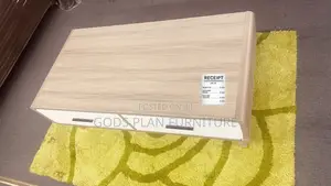 Center Table (Ads)