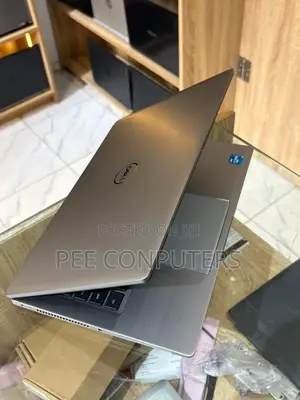 Laptop Dell Latitude 7420 16GB Intel Core i5 SSD 256GB