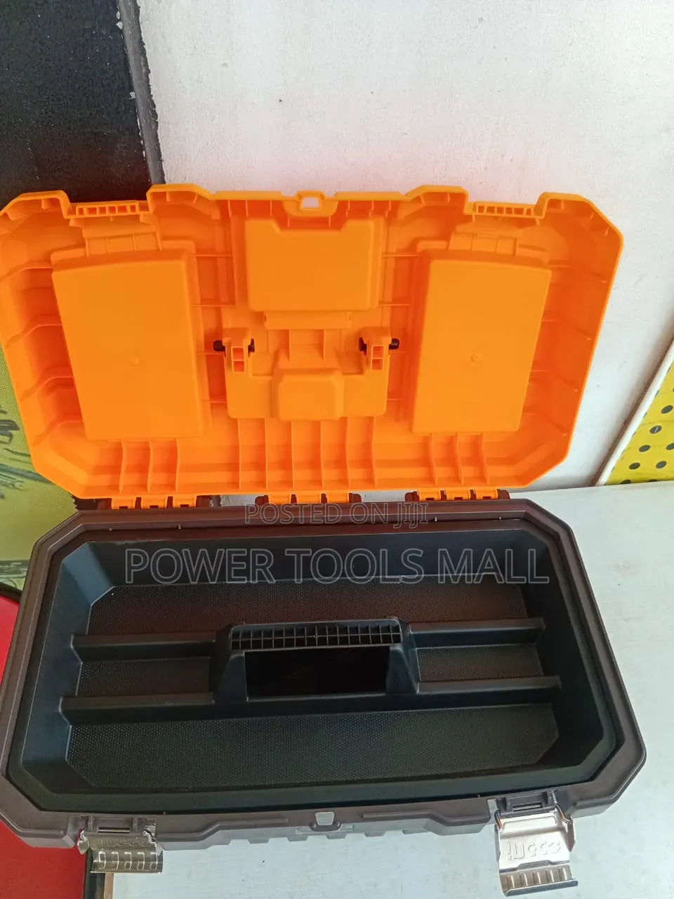 Plastic Tool Box 20"