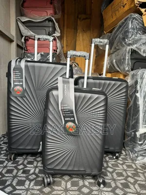3set Premium Anticrake Luggages for Every Adventure