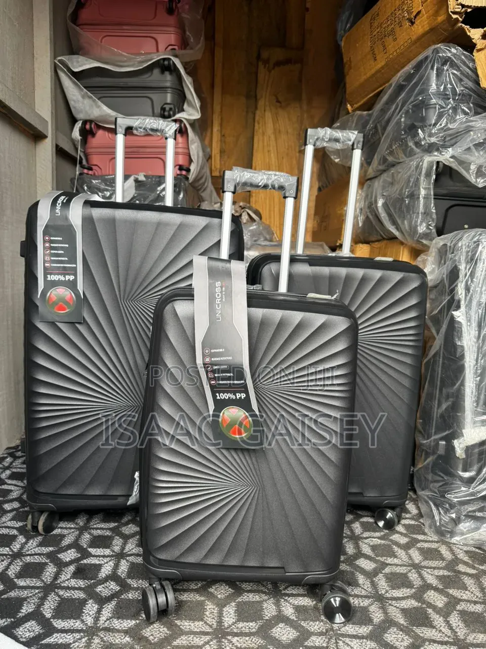 3set Premium Anticrake Luggages for Every Adventure