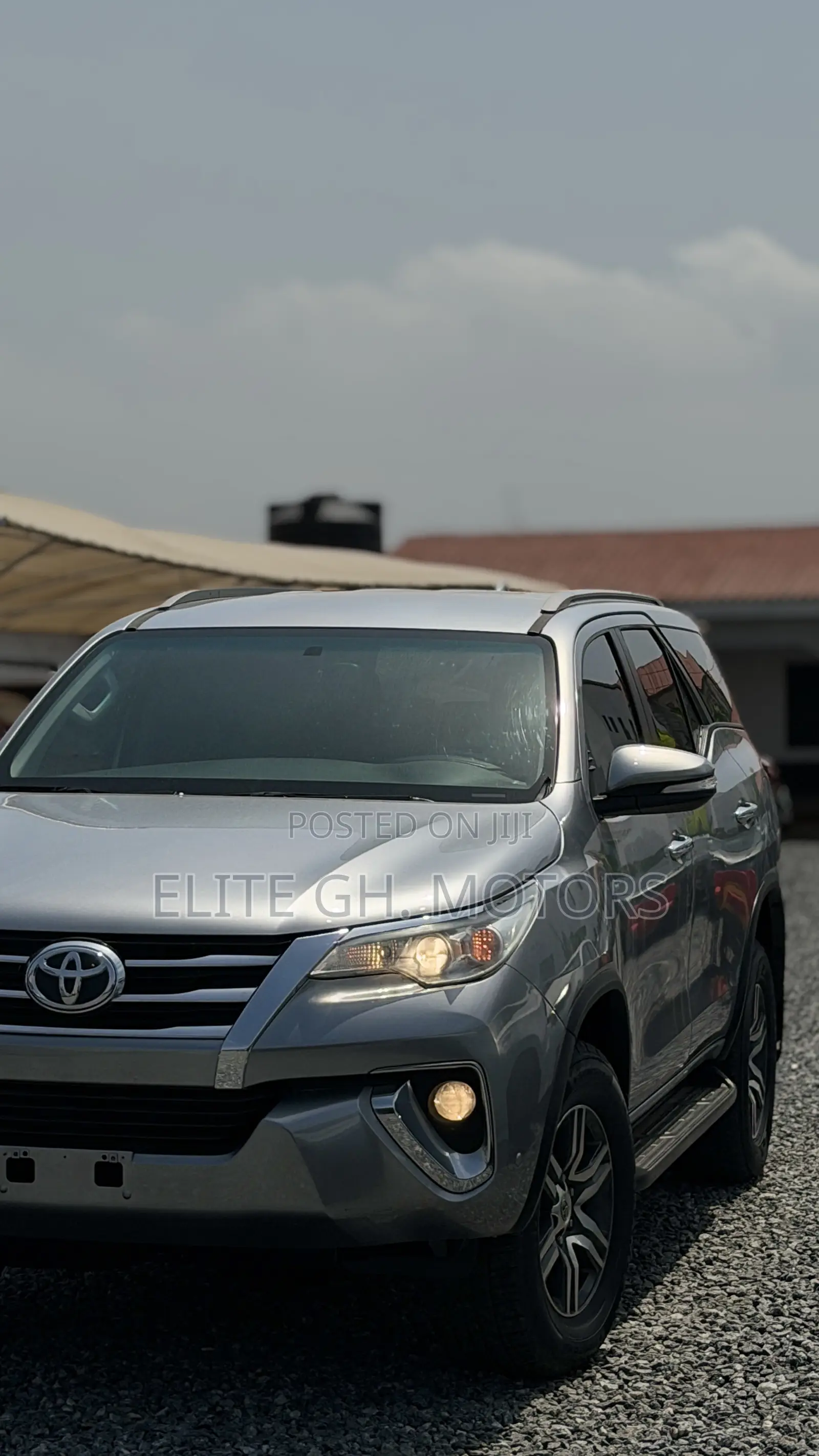 Toyota Fortuner 2.7 AWD 2017 Silver