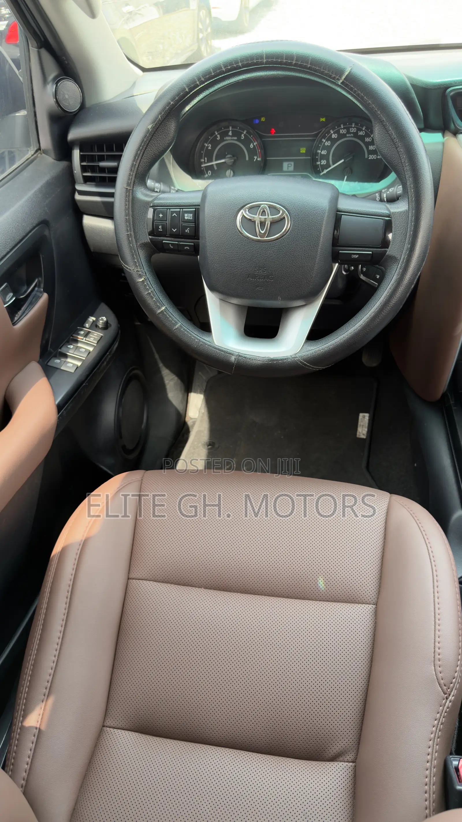 Toyota Fortuner 2.7 AWD 2017 Silver