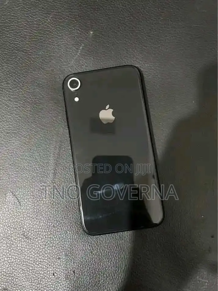 Apple iPhone XR 64 GB Black