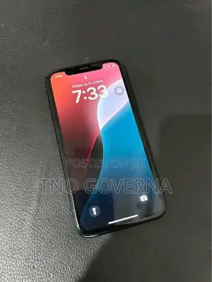 Apple iPhone XR 64 GB Black