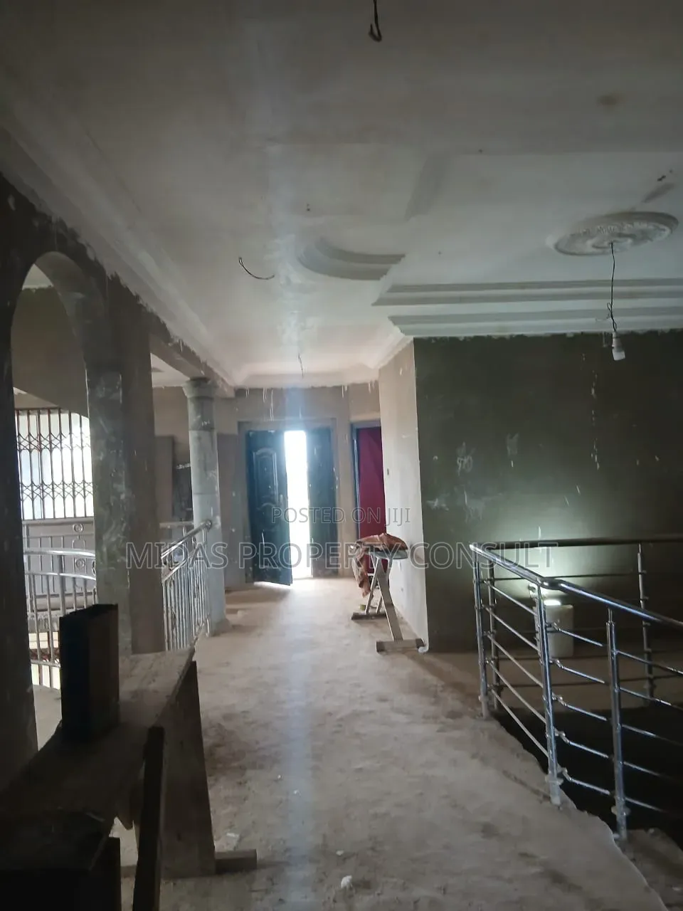 6bdrm House in Mataheko, Afienya for sale