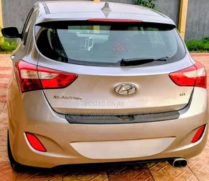 Hyundai Elantra GT 2013 Gray