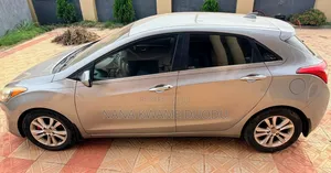 Hyundai Elantra GT 2013 Gray