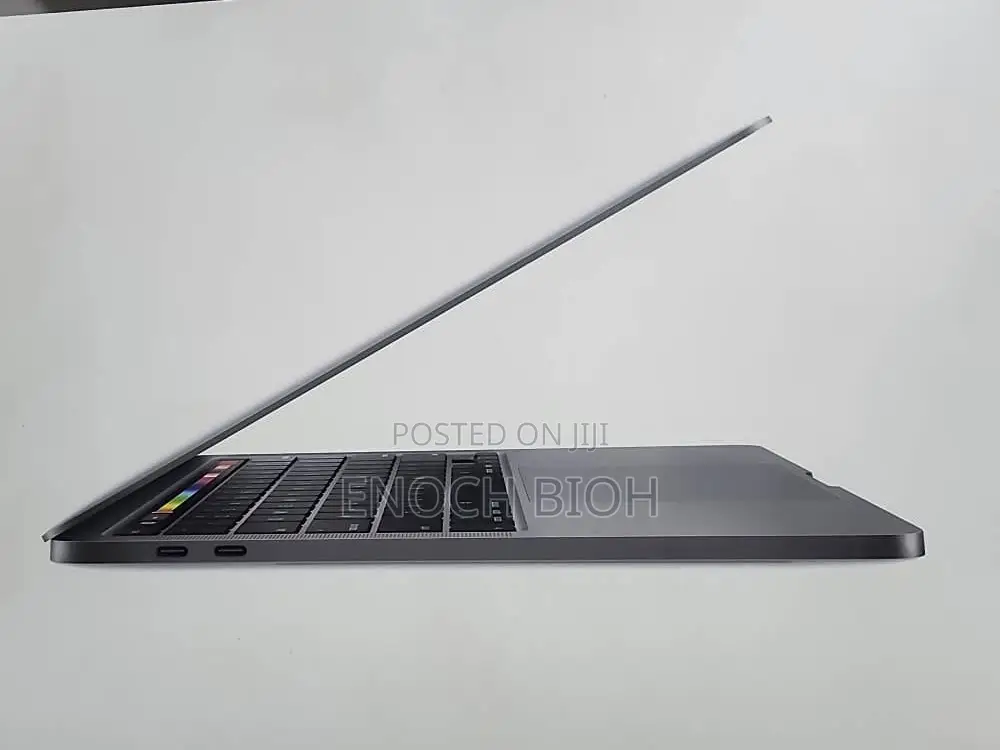 Laptop Apple MacBook Pro 16GB Intel Core i7 SSD 512GB