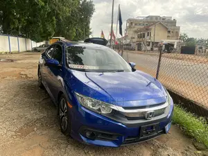 Honda Civic 2018 Blue