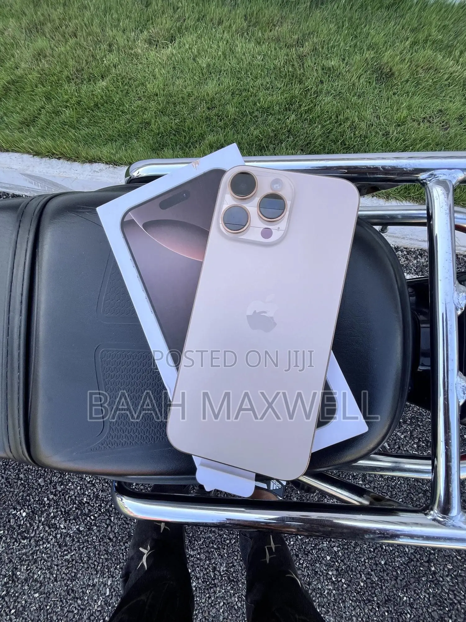 New Apple iPhone 16 Pro Max 256 GB Gold