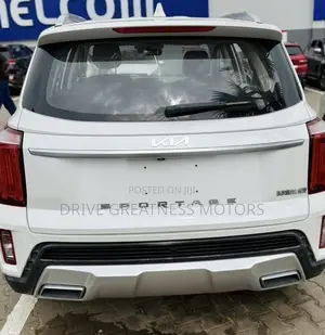 Kia Sportage SX 2023 White