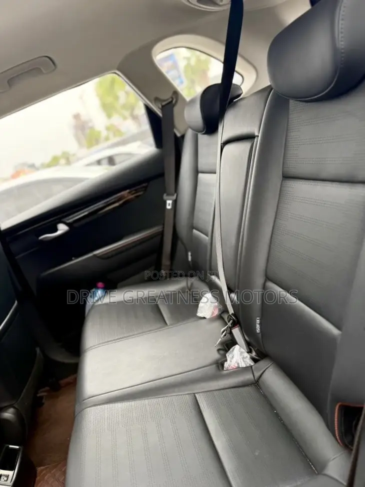 Kia Sportage SX 2023 White