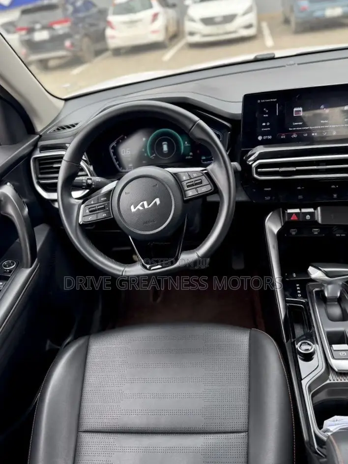 Kia Sportage SX 2023 White