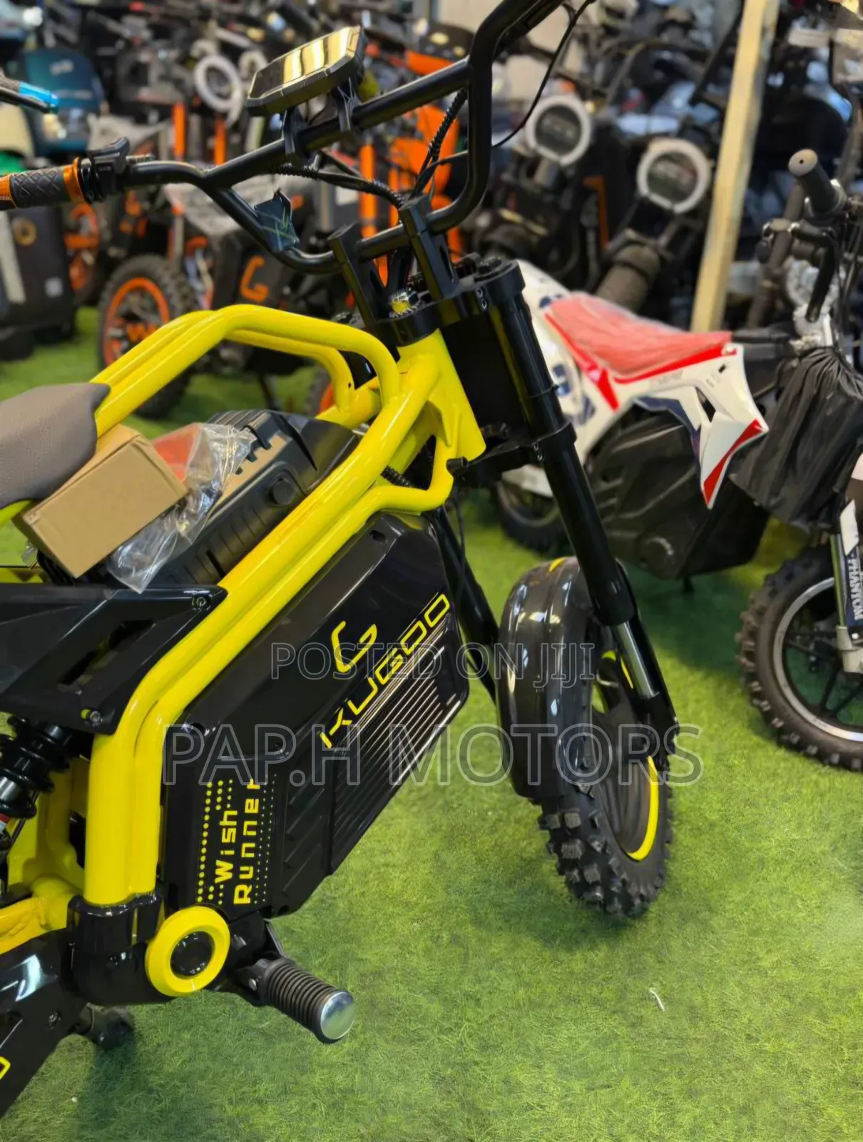New Motorcycle 2025 Yellow