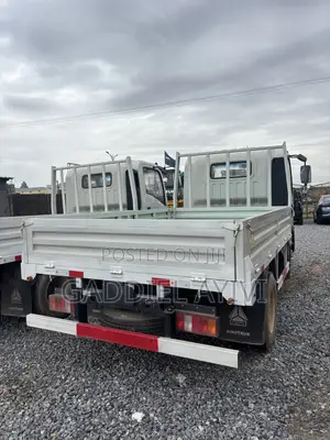 New Sinotruk Howo 2025 White