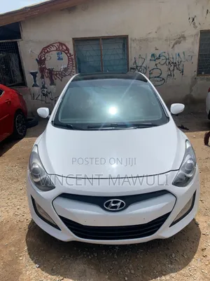Hyundai Elantra GLS Sedan FWD (1.8L 4cyl 6A) 2013 White