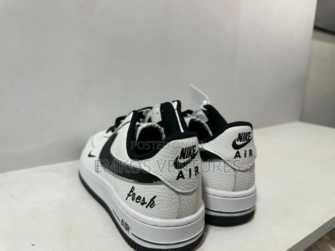 Nike Airforcee 1