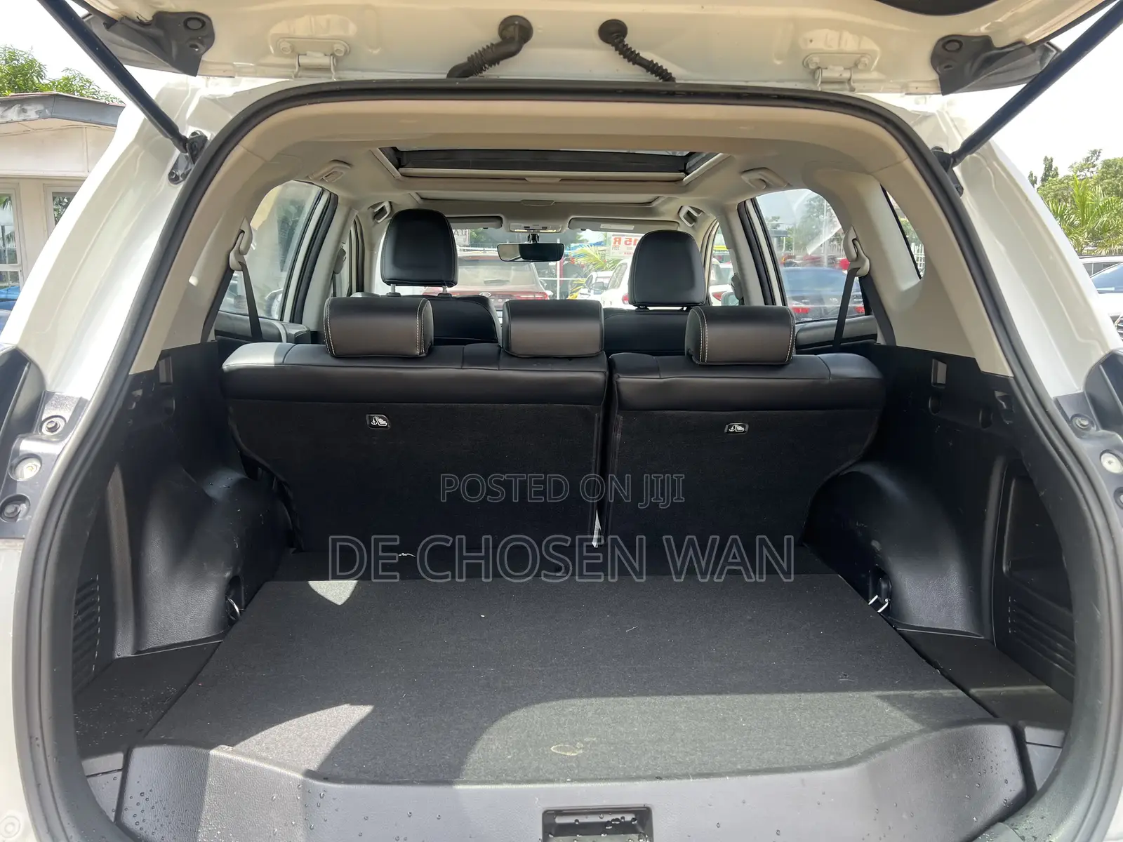 Toyota RAV4 Limited AWD (2.5L 4cyl 6A) 2016 White