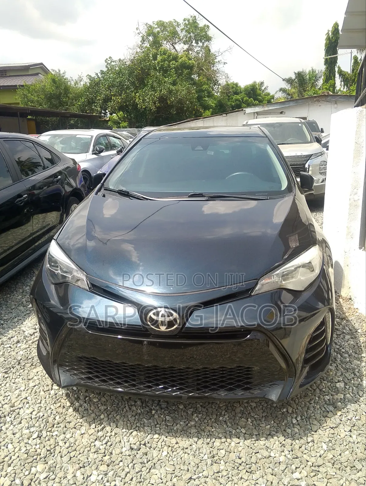 Toyota Corolla XSE (1.8L 4cyl 2A) 2018 Matt Black