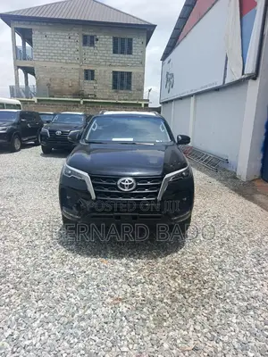New Toyota Fortuner 2025 Black