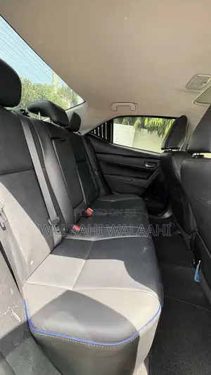 Toyota Corolla XSE 4dr Sedan (1.8L 4cyl CVT) 2017 Black