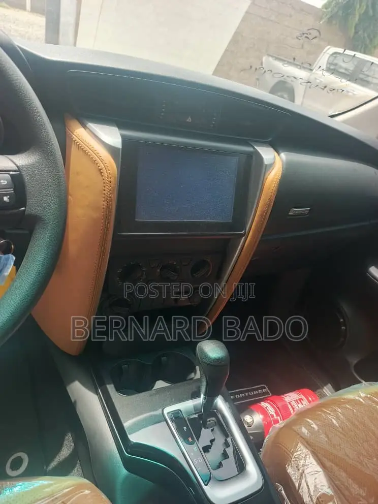 New Toyota Fortuner 2025 Black