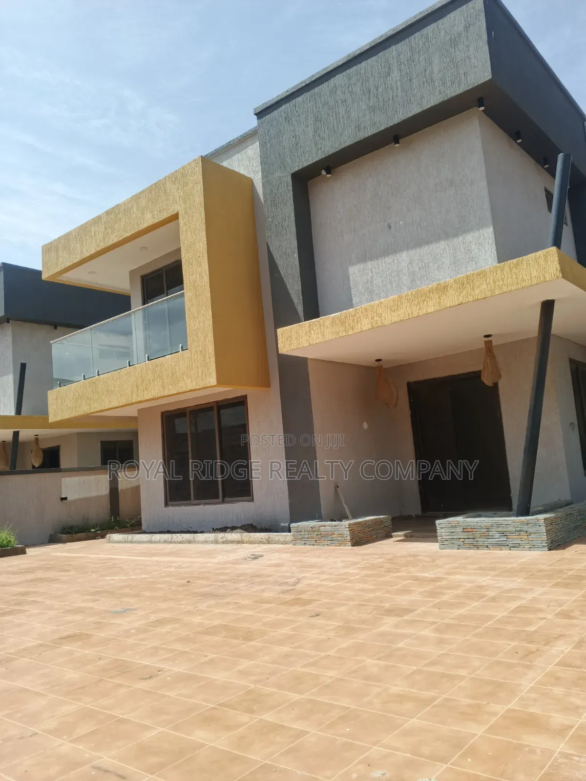 3bdrm House in Burma Hills Close To, Accra Metropolitan for rent