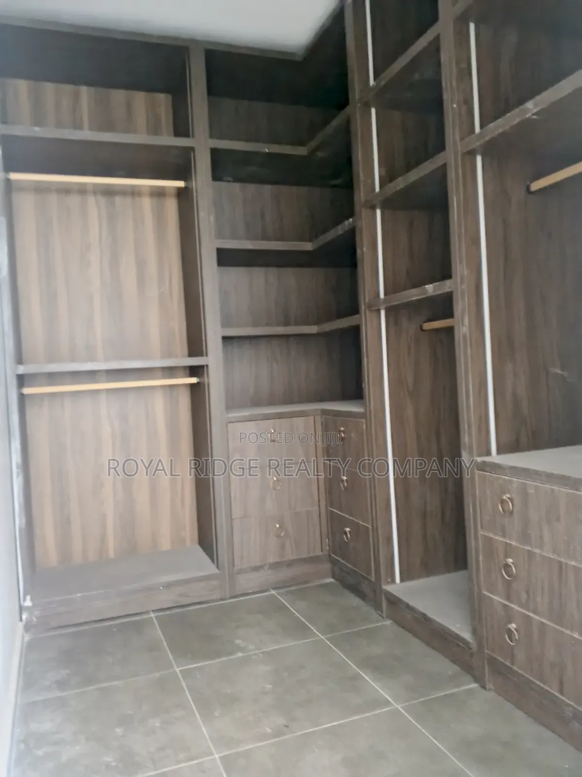 3bdrm House in Burma Hills Close To, Accra Metropolitan for rent