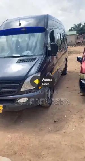 Mercedes-Benz Sprinter 2000 Black