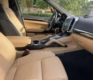 Porsche Cayenne S AWD 2018 Black
