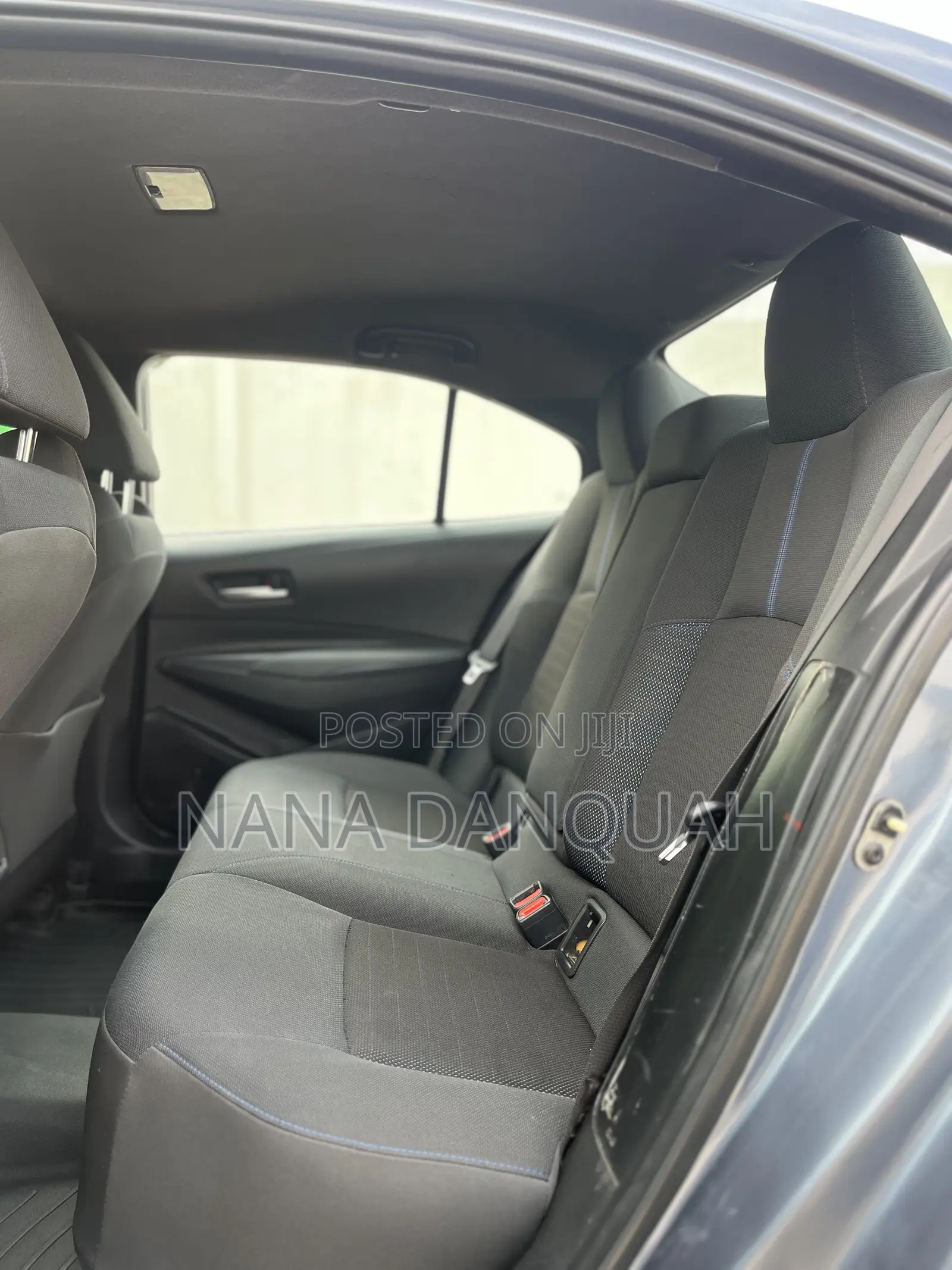 Toyota Corolla LE 2021 Gray
